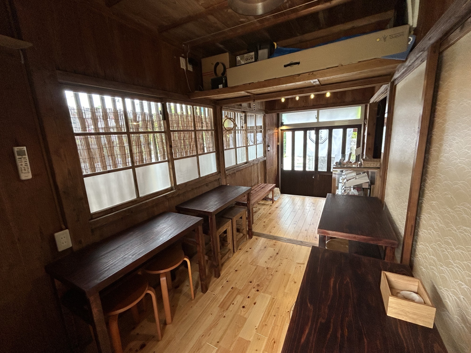 榮椿店内